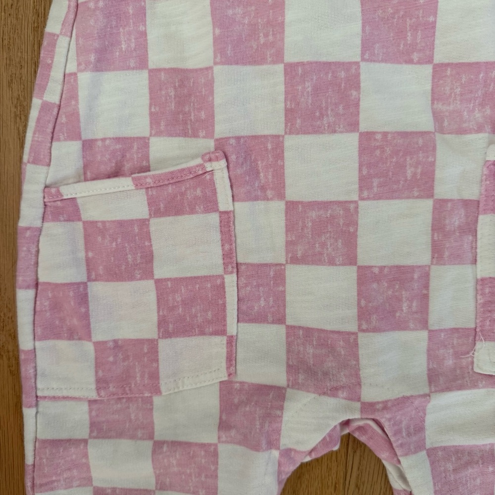 Grayson Mini Girls 2T Pink & White Checkered Sleeveless Romper - Picture 3 of 6